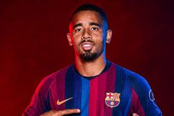 Nghỉ 527 ngày ở Arsenal, vì sao Jesus được Barcelona chiêu mộ?