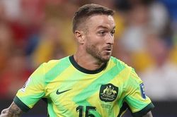 Thêm một cầu thủ từng dự World Cup tới V.League