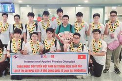 15 học sinh Việt Nam đạt giải Olympic Vật lý ứng dụng quốc tế 2026