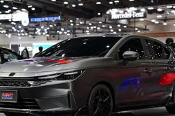 Cận cảnh Honda City bản mới 'độ' theo phong cách xe đua