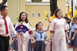 Huế siết các khoản thu học đường trước năm học mới