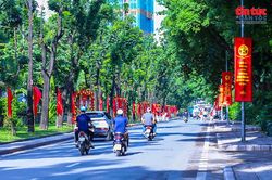 Hà Nội rực rỡ cờ hoa, hân hoan đón Tết Độc lập