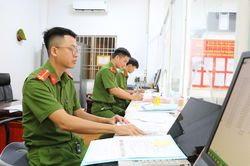 Công an Phú Quốc tăng cường giải quyết thủ tục hành chính dịp Quốc khánh 2/9