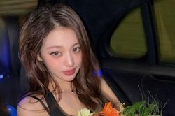 Jang Won Young (IVE) bất ngờ công khai ảnh thời thơ ấu