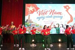Phụ nữ Bắc Ninh góp phần tạo không khí đoàn kết, vui tươi ở các khu dân cư mừng ngày Quốc khánh