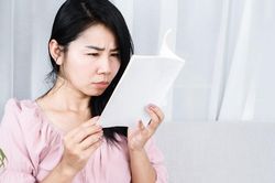 Đa phần người bệnh không biết mắt mờ là do u tuyến yên