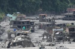 Ba tháng trước thảm họa, Nepal và Trung Quốc đã bàn về nguy cơ lũ