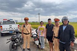 Đội Cảnh sát giao thông đường bộ số 2 bắt giữ 2 đối tượng cướp giật tài sản xảy ra tại tỉnh Gia Lai