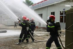 Thực tập chữa cháy, cứu nạn, cứu hộ tại Nhà máy thủy điện Sông Ông