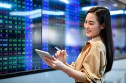 Chứng khoán tuần đầu tháng 9: VN-Index thử sức vùng đỉnh cũ sau đà hồi phục tích cực