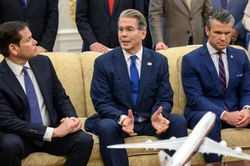 Mỹ dự kiến tung đòn trừng phạt thứ cấp mới nhằm vào Iran mỗi tuần