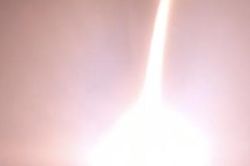 Mỹ và Iran nối lại các cuộc tấn công lẫn nhau sau hơn 1 tháng