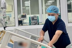 Nghi bị ấu trùng mò đốt, bé gái bị sốc nhiễm khuẩn, suy đa tạng