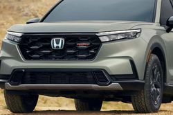 Honda cân nhắc chỉ bán Accord, CR-V bản hybrid