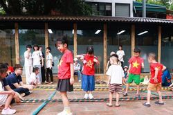 Văn Miếu dịp Quốc khánh: Người dân hào hứng trải nghiệm văn hóa dân gian