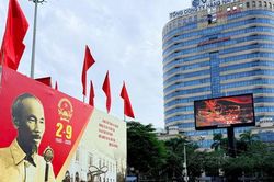 Phường Văn Miếu - Quốc Tử Giám rực rỡ cờ hoa chào mừng Tết Độc lập