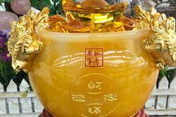 Bát Tụ Bảo Thần tài có thật sự hút tài lộc? Ý nghĩa phong thủy và những ai nên sử dụng?