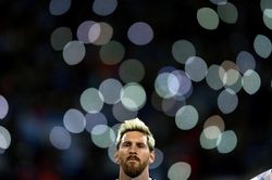 Thế giới truyền thông phản ứng ra sao khi Messi chia tay Argentina?