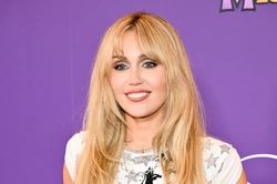 Điều gì đang xảy ra với Miley Cyrus