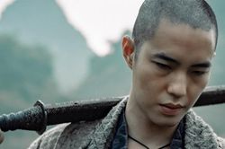 Ngoại hình của em chồng Ngô Thanh Vân đóng 'Hộ linh tráng sĩ'