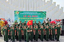 Thành phố Hồ Chí Minh: Thanh niên xung phong tham gia giữ trật tự du lịch tại Vũng Tàu
