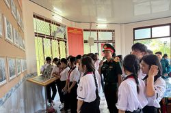 Cà Mau: Đưa lịch sử đến gần hơn với thế hệ trẻ
