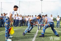 Lữ đoàn 167 tổ chức hoạt động thể thao chào mừng Quốc khánh