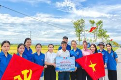 Nhiều hoạt động ý nghĩa của tuổi trẻ Hà Tĩnh mừng Quốc khánh 2/9