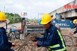 Tất bật thi công xuyên lễ trên các công trường, quyết tâm đưa dự án về đích sớm