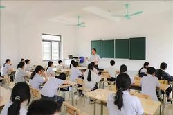 Rà soát, thực hiện đầy đủ chế độ đối với học sinh thuộc diện chính sách, khó khăn