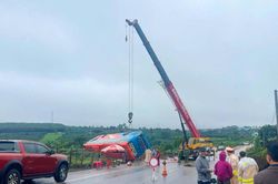 Vụ lật xe khách khiến nhiều người thương vong ở Gia Lai: Bộ Y tế chỉ đạo khẩn
