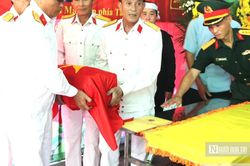 Xúc động lễ truy điệu liệt sĩ: Trọn vẹn tâm nguyện cuối đời của người mẹ già 104 tuổi