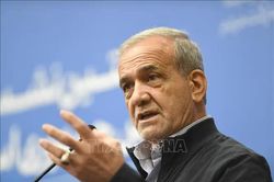 Tehran vẫn để ngỏ đối thoại sau đụng độ mới với Washington