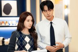 Spooky In Love vượt loạt đối thủ, dẫn đầu bảng xếp hạng phim Hàn Quốc