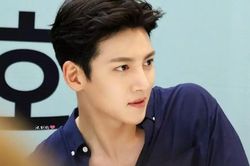 Ji Chang Wook gây chấn động khi thành 'tra nam' phim 19+