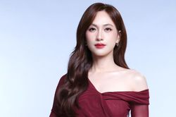 Viết lại định kiến 'Phụ nữ hơn nhau ở tấm chồng' - Diễn viên Phương Anh Đào: Mỗi người phụ nữ có một cách riêng để 'nở hoa'