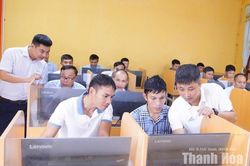 Hóa Quỳ gieo “hạt nhân số” từng thôn, bản