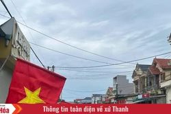 Quê hương rực đỏ sắc cờ