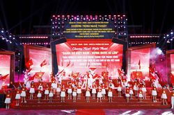 Phường Bắc Giang tổ chức chương trình nghệ thuật “Rạng rỡ Việt Nam – Vững bước đi lên”