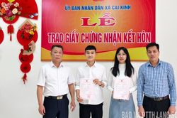 Gần dân, sát cơ sở