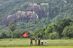 Tri Tôn 'tọa độ' check in hot trong kỳ nghỉ lễ 2/9 tại An Giang