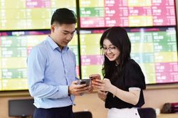 Thị trường chứng khoán mở rộng cửa đón dòng vốn mới