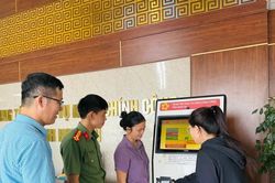 Công an Nghệ An hỗ trợ gỡ khó 'điểm nghẽn' cải cách hành chính