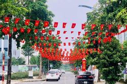 Phường Tây Tựu: Chung tay làm đẹp cảnh quan mừng Quốc khánh