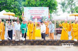 Trung thực, nhân văn, có trách nhiệm hơn với Tổ quốc, với nhân dân
