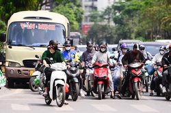 Miền Bắc, miền Trung nắng nóng dài ngày