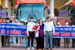 Những 'chuyến xe 0 đồng' đưa sinh viên Hà Tĩnh ra Hà Nội