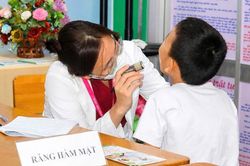 TP.HCM: Cần rà soát cụ thể những người chưa được khám sức khỏe định kỳ