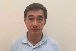 Khởi tố Thứ trưởng Bộ Y tế Trần Văn Thuấn