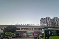 Ghi nhận tại bến xe Mỹ Đình lúc chiều tối 2/9: Hành khách thảnh thơi, giao thông 'hạ nhiệt'